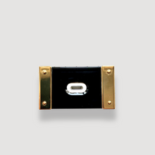 Load image into Gallery viewer, AirPods Case &quot;Dust&quot;

